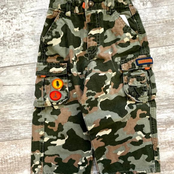 Osh Kosh B'gosh Camo Cargo Pants - Picture 1 of 2